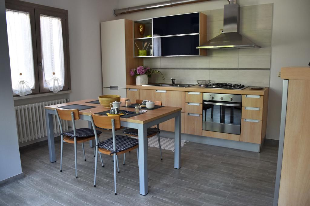 Casacobelli Βίλα Monzambano Εξωτερικό φωτογραφία
